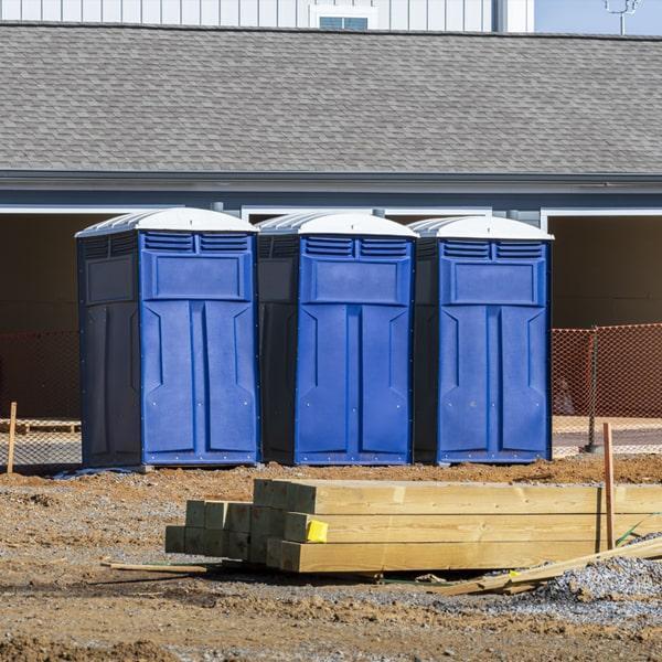 it is possible to rent a job site portable toilet with heating or air conditioning